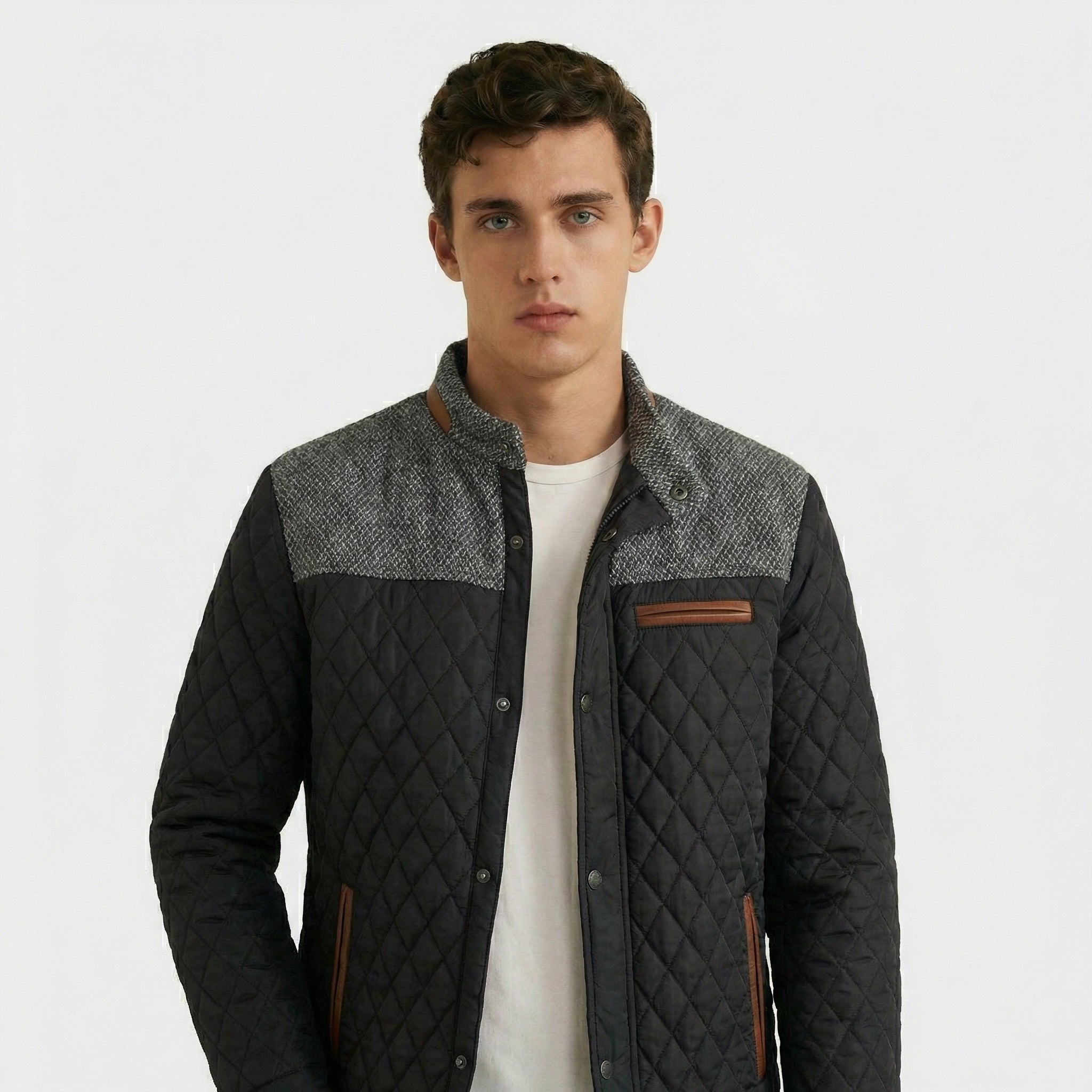 Andrés | Cappotto Charter