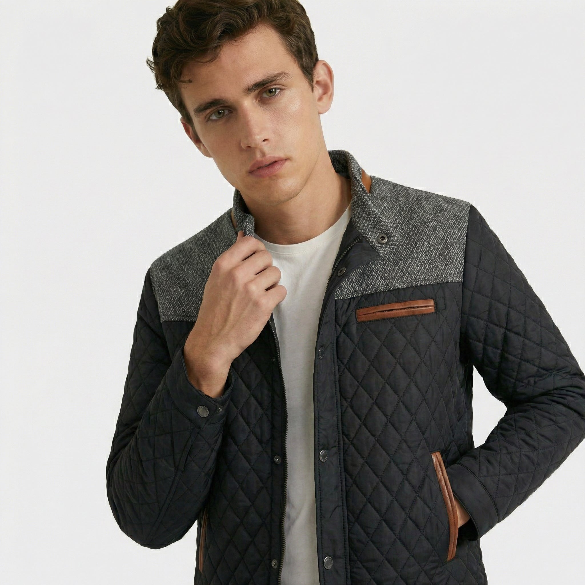 Andrés | Cappotto Charter