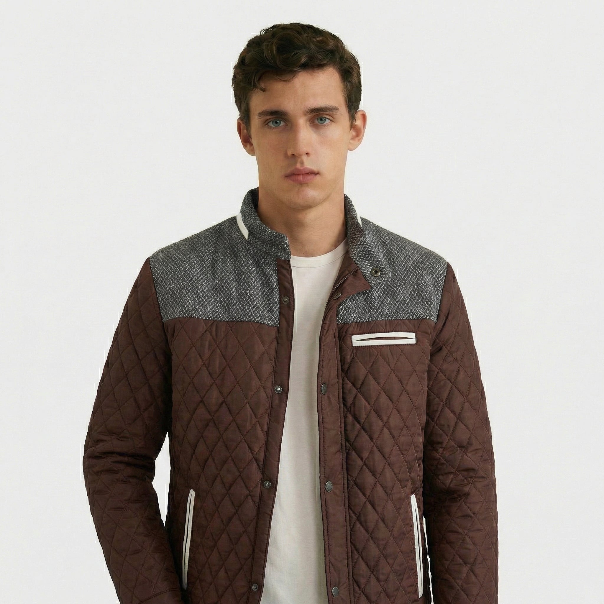 Andrés | Cappotto Charter