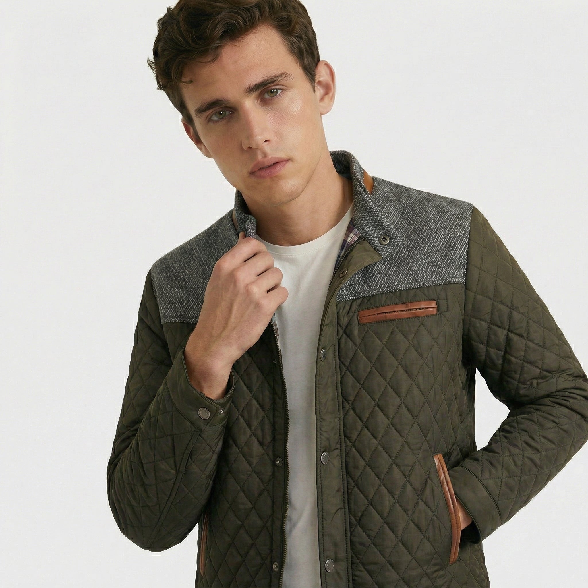 Andrés | Cappotto Charter