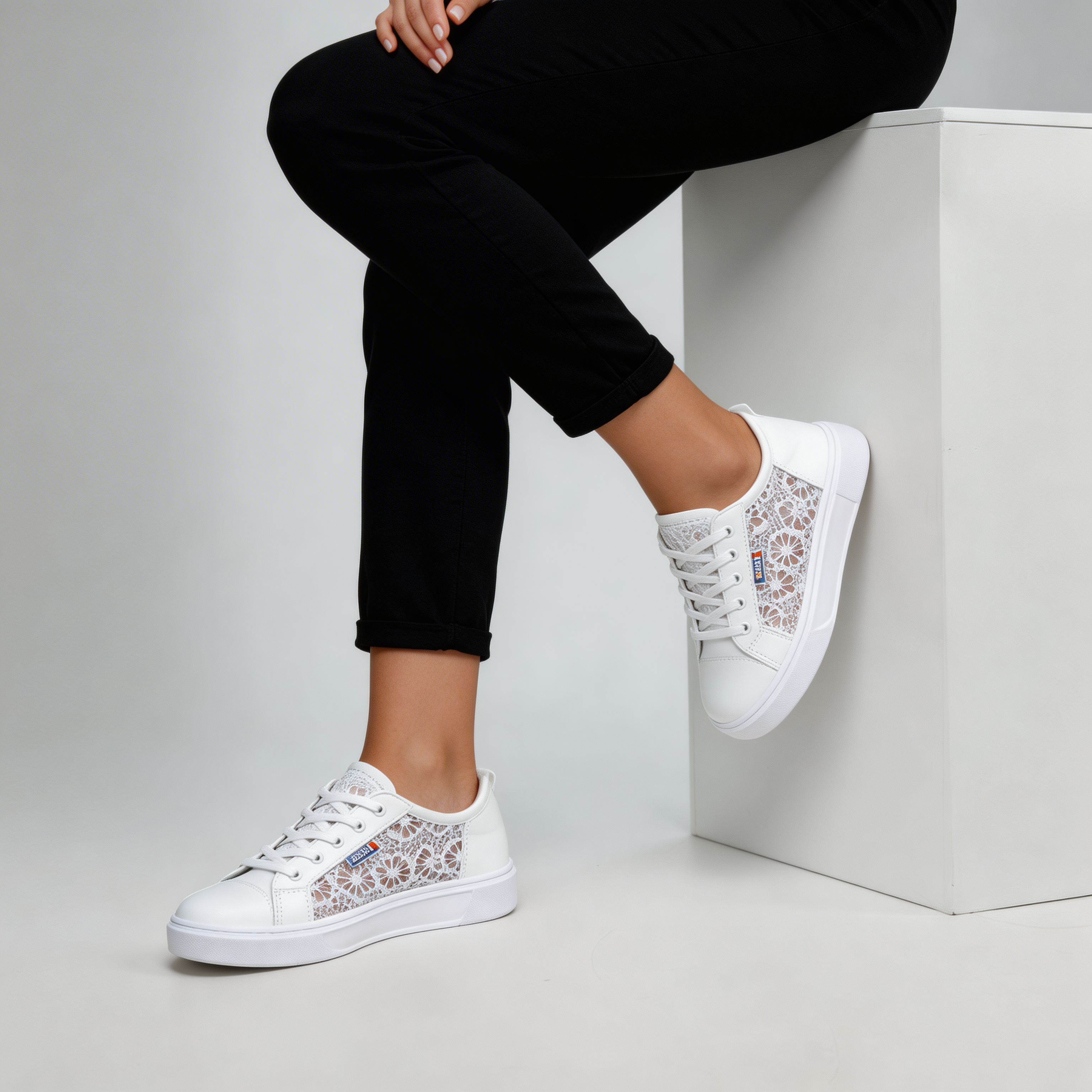 Rosamira | Lace-Up Trainers